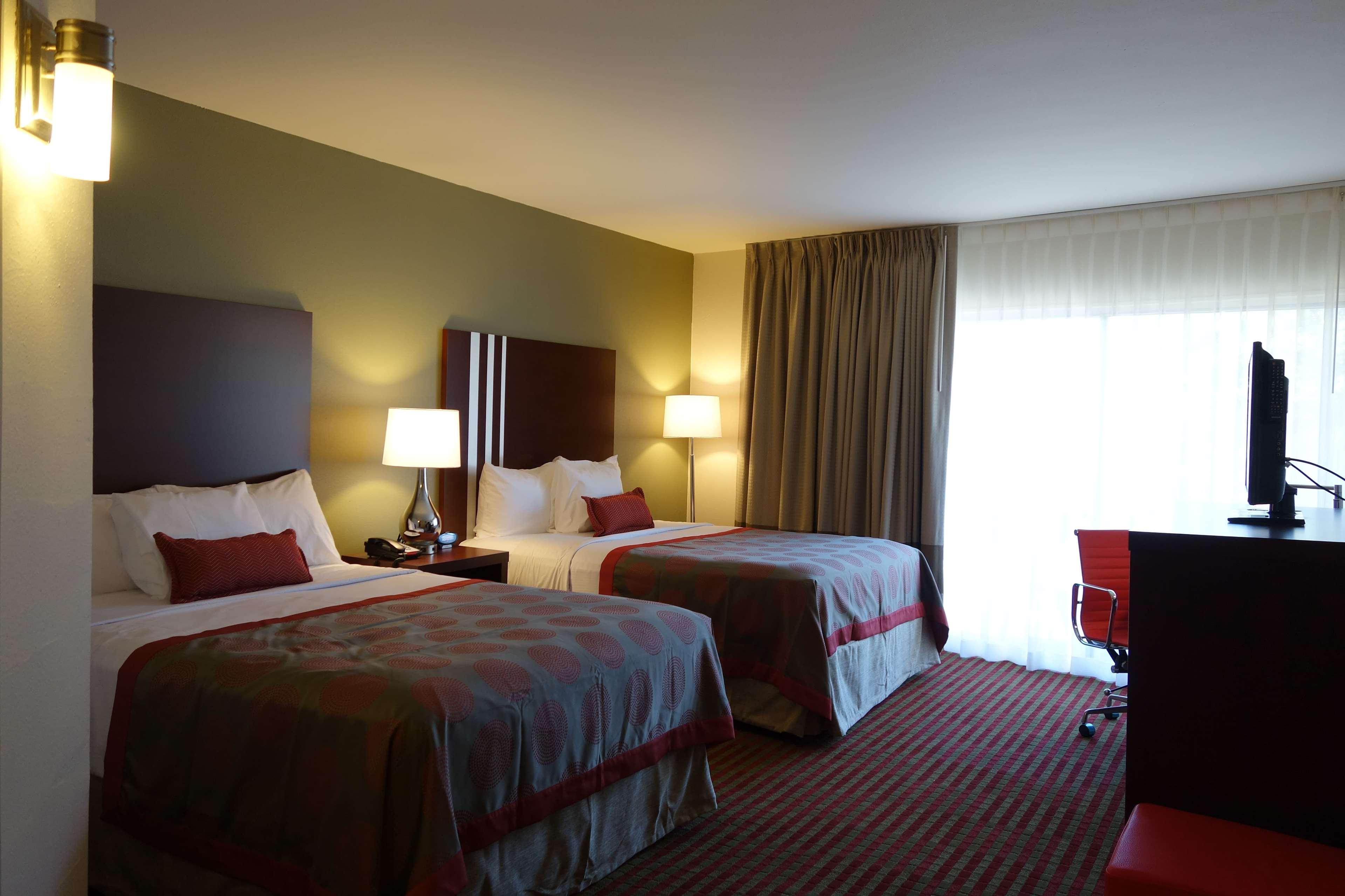Ramada By Wyndham Sacramento Hotel North Highlands Buitenkant foto